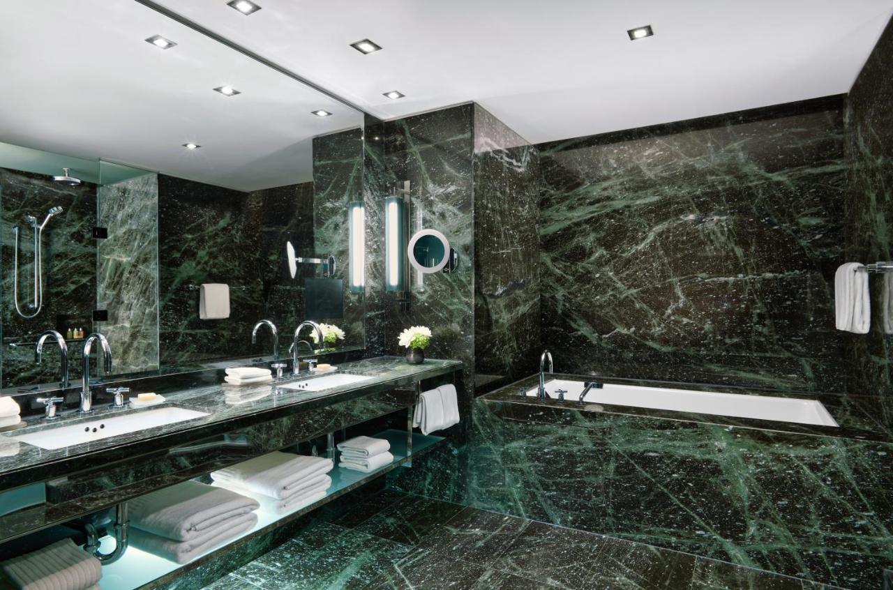 The Hazelton Hotel Toronto Kültér fotó