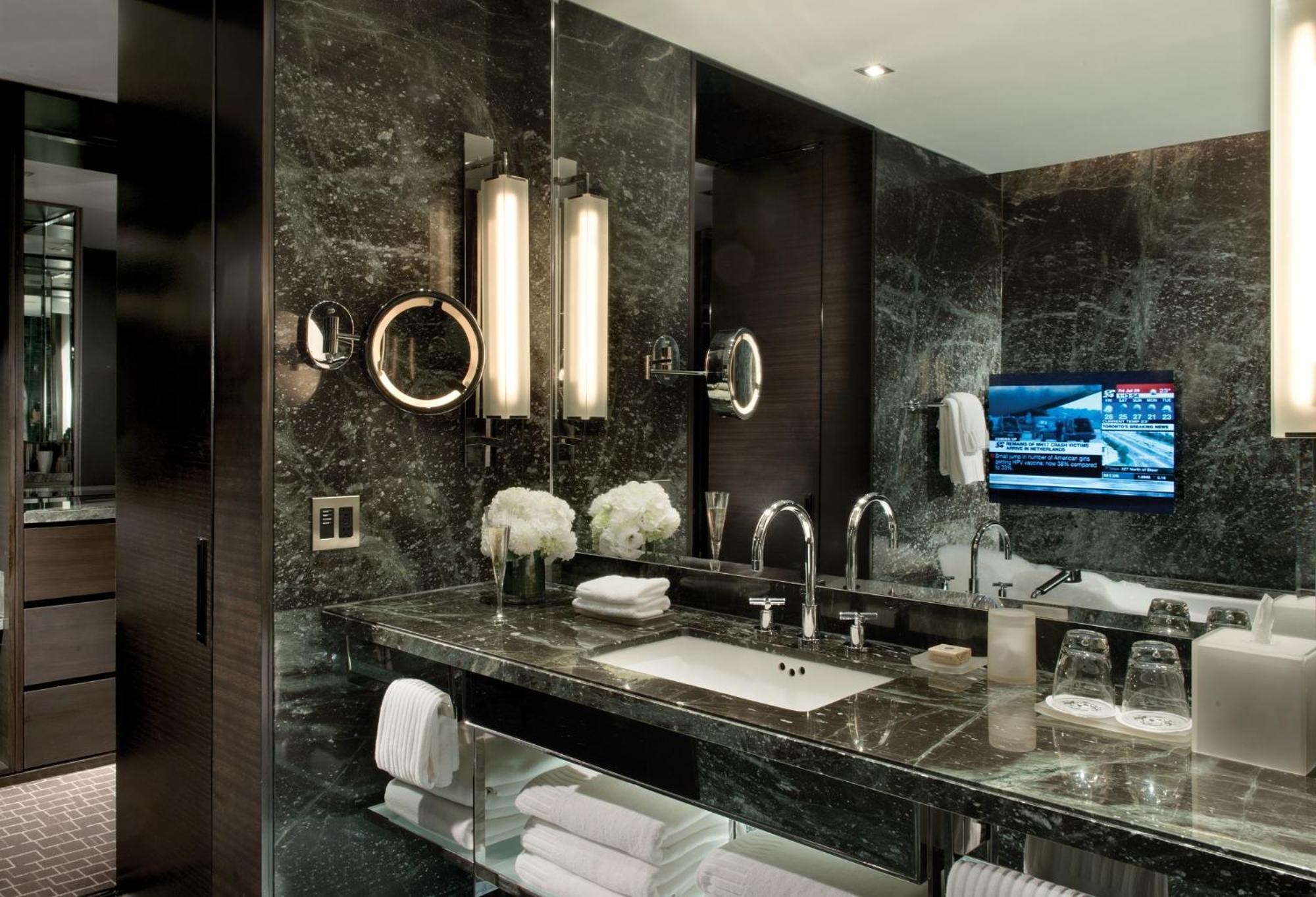 The Hazelton Hotel Toronto Kültér fotó